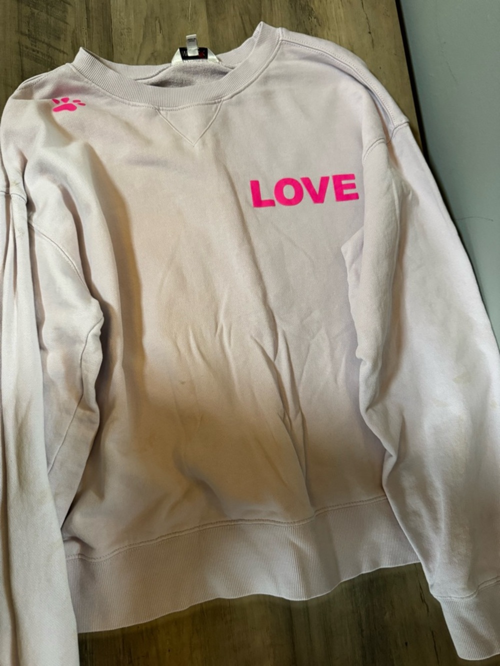 Wildfox Lilac Sweatshirt with Hot Pink "DOGS LOVE ME" Print - Picture 5 of 8